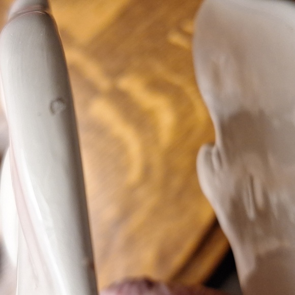 Vintage 1983 Avon Bunny Rabbit Salt and Pepper Shakers-Napkin Holder - Picture 9 of 9